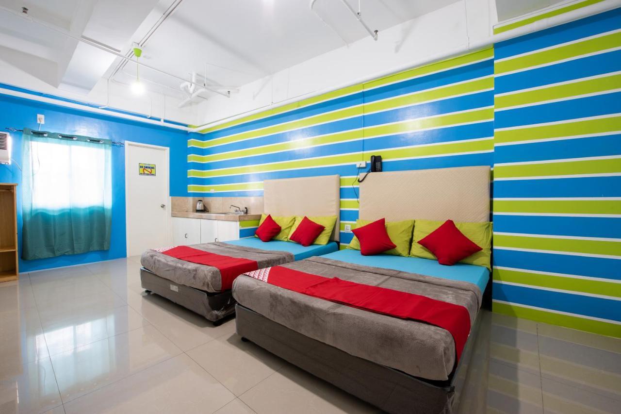 Oyo 501 Yuj Inn Pasay Exterior photo